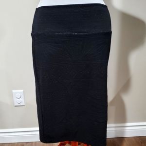 Lularoe Cassie Pencil Skirt Black with pattern Size M